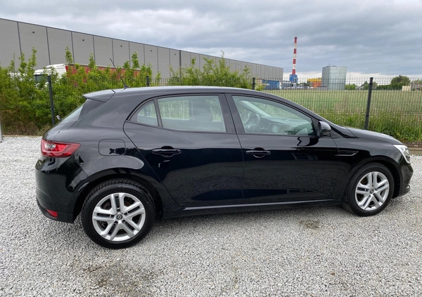 Renault Megane cena 45999 przebieg: 111000, rok produkcji 2017 z Wyszogród małe 781
